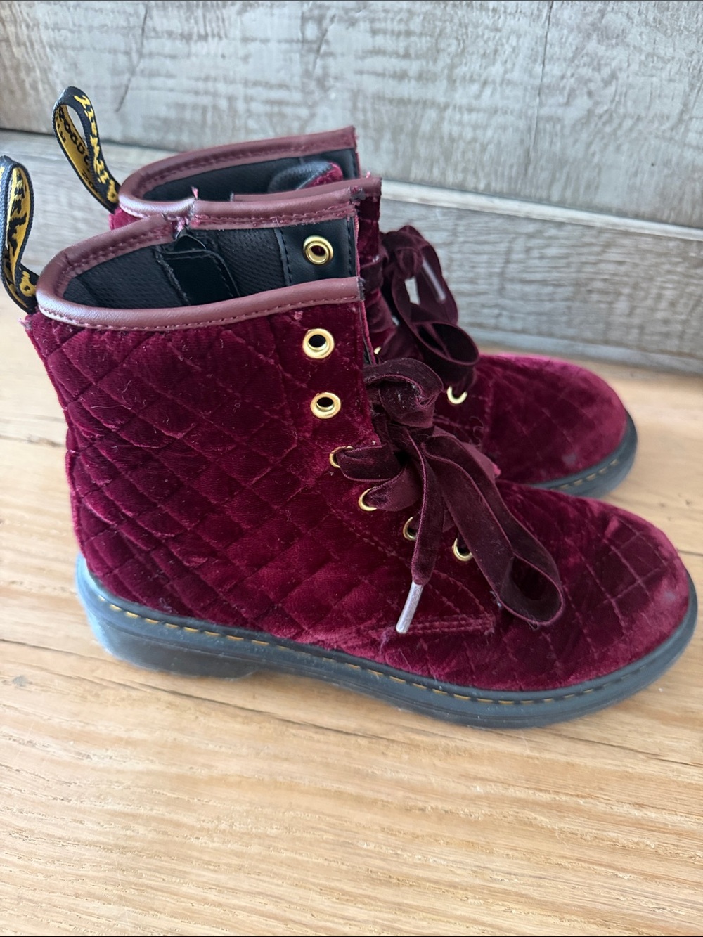 Dr. Martens kids Quilted Burgundy Velvet Lace-Up Boots - Picture 2 of 6